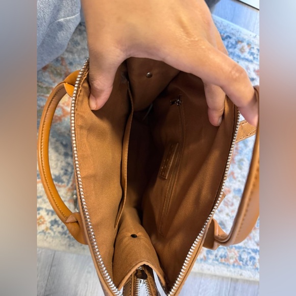 Huser backpack - Picture 3 of 3